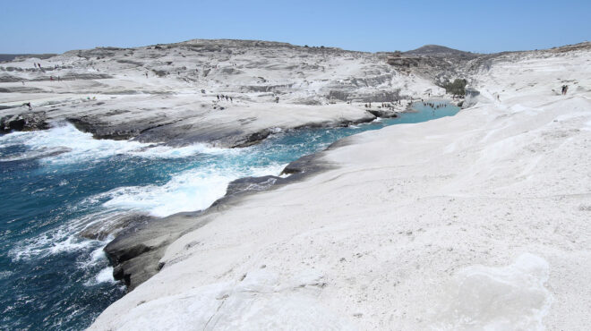 μήλος-αντιδράσεις-για-επέκταση-ξενοδ-564041545