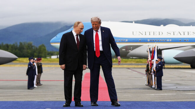 τζέρεμι-σαπίρο-στην-κ-ο-τραμπ-υποχωρ-564054274