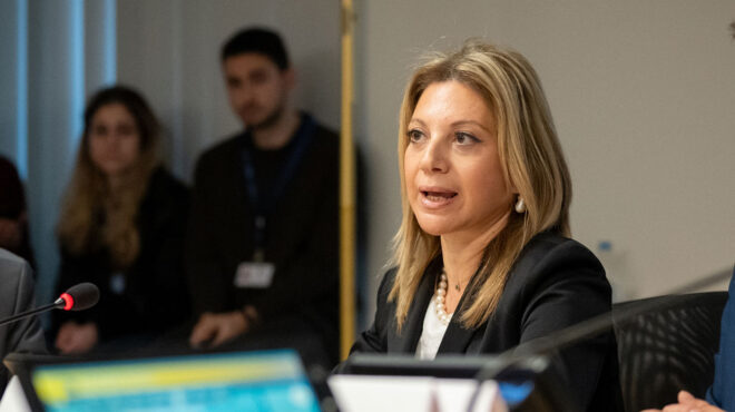 διπλό-μέτωπο-κατά-της-καρυστιανού-μετ-564022189