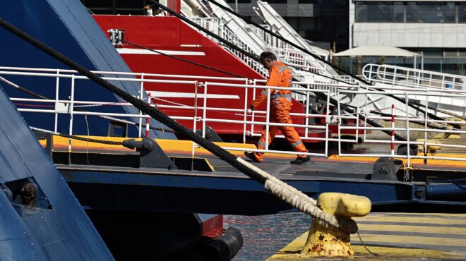 κανονικά-τα-δρομολόγια-των-πλοίων-μ-564012457