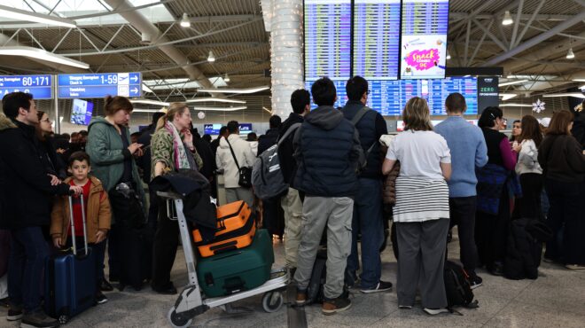 ταλαιπωρία-επιβατών-στα-αεροδρόμια-λ-564006013