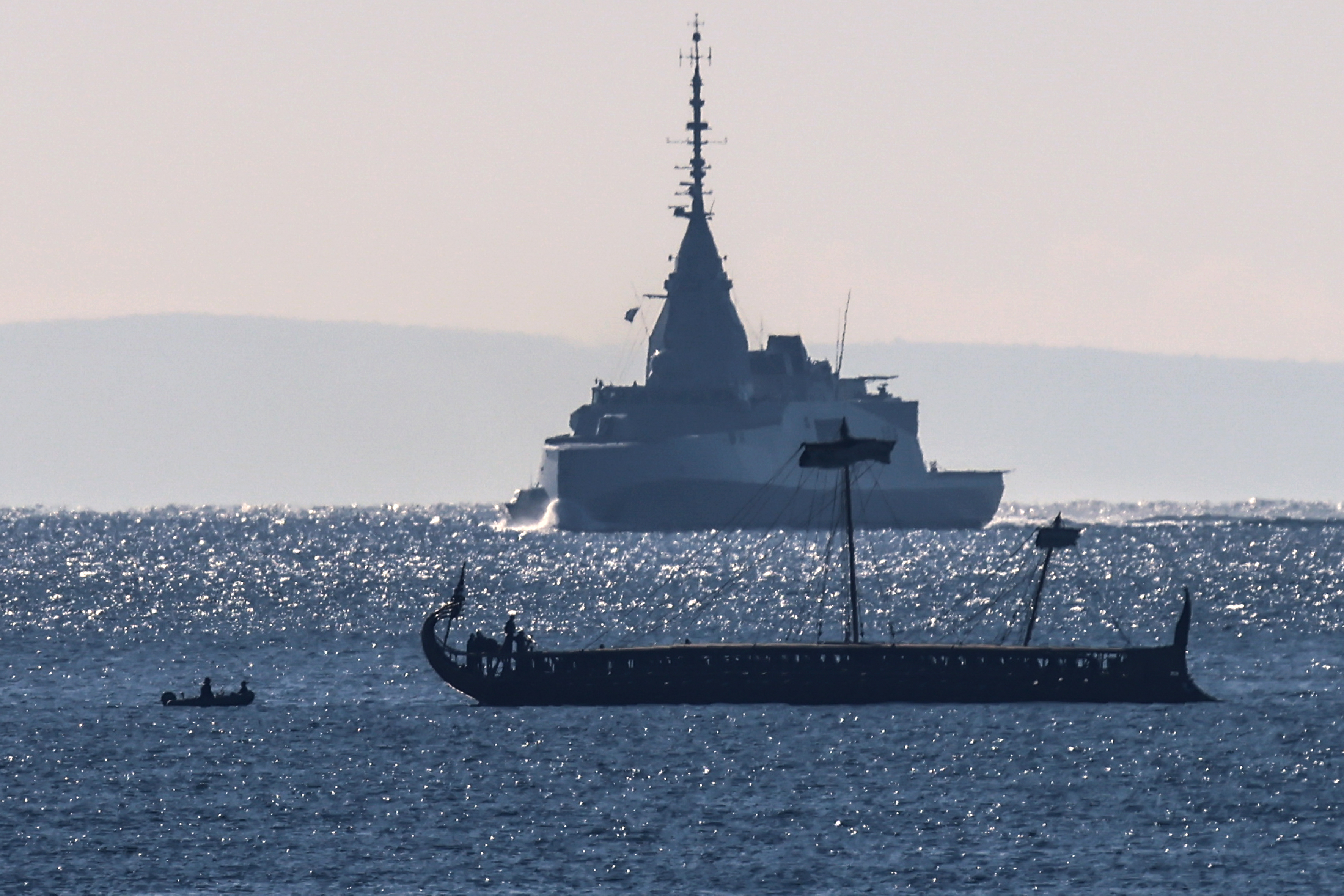 Το άλμπουμ της λαμπρής υποδοχής της φρεγάτας «Κίμων»-7