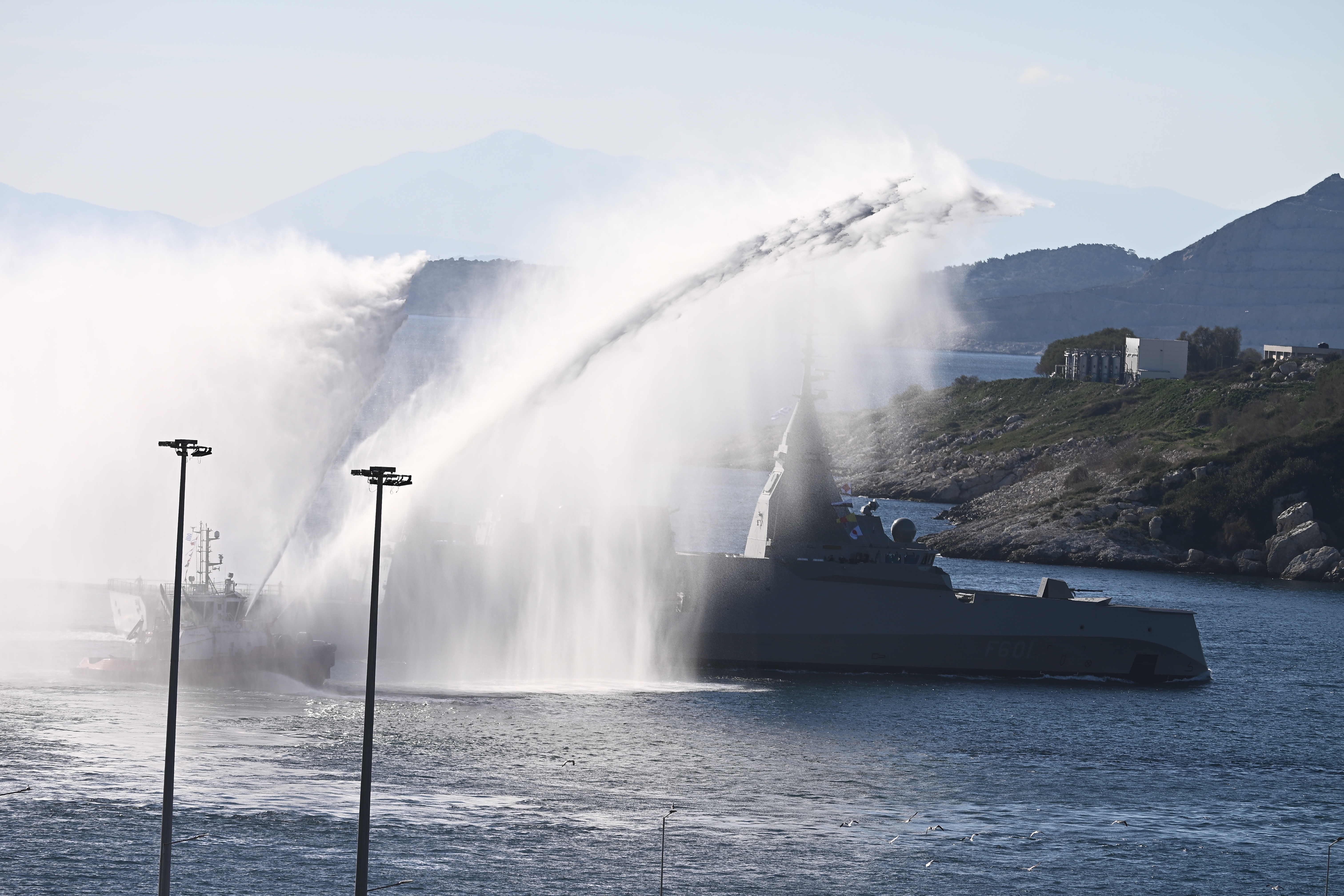 Το άλμπουμ της λαμπρής υποδοχής της φρεγάτας «Κίμων»-2