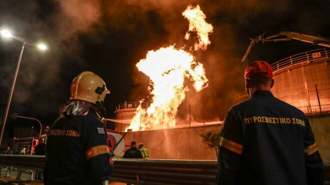 πέραμα-υπό-πλήρη-έλεγχο-η-φωτιά-στην-πε-564028198
