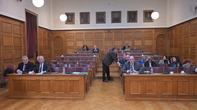 εξεταστική-οπεκεπε-πέρασε-με-τις-ψή-564031285