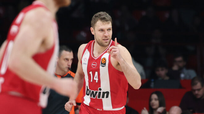 euroleague-ο-ολυμπιακός-πέτυχε-τρίτη-σερί-νίκη-564032227