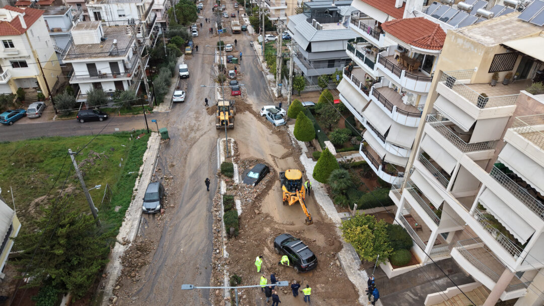 ανω-γλυφάδα-πώς-μια-ακραία-βροχόπτωση-564035914