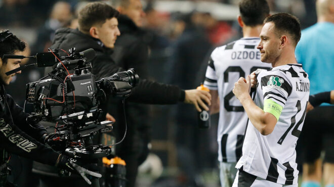 ο-αντρίγια-ζίβκοβιτς-και-η-ιθάκη-στο-564038068