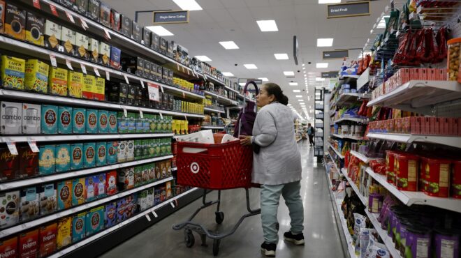 μεγαλύτερος-αντίπαλος-του-τραμπ-η-ακρ-564024280