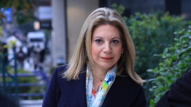 εντός-και-εκτός-η-διαχείριση-καρυστια-564046756