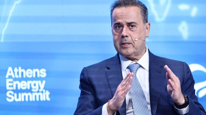 παπασταύρου-η-επιτυχία-του-κάθετου-δι-564049219