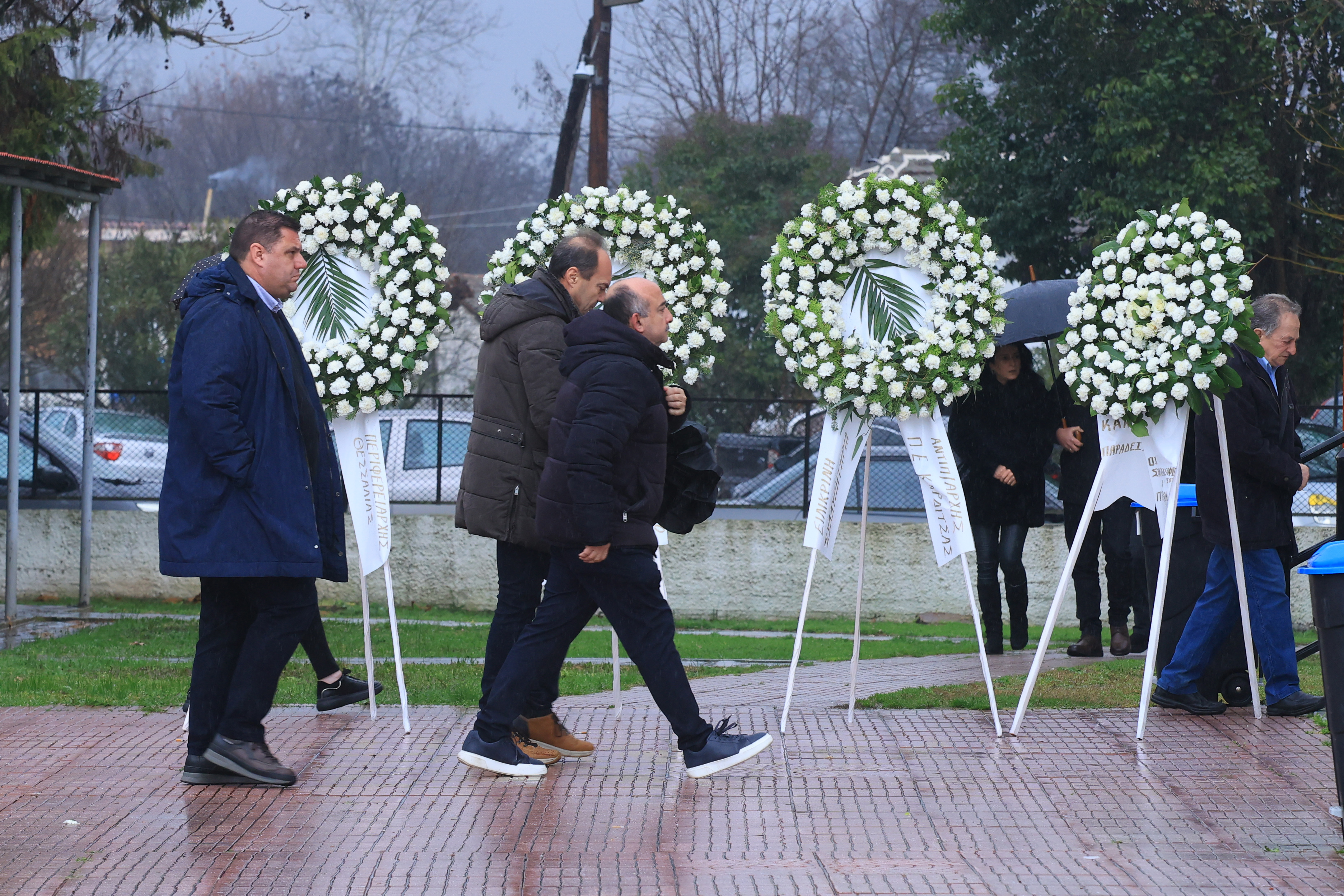 «Βιολάντα»: Τελευταίο αντίο σε Καρδίτσα και Τρίκαλα στις τρεις εργαζόμενες-1