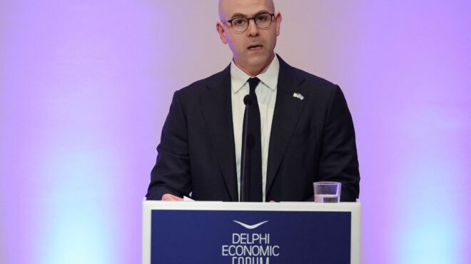 στίβεν-μιράν-λιγότερες-ρυθμίσεις-χαμ-564022018