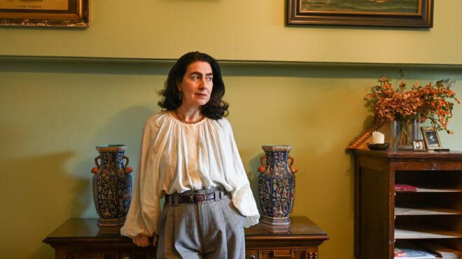 επάγγελμα-σύμβουλος-για-βαριές-κλη-564053521