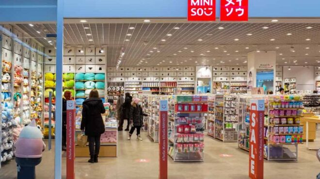 οι-κινεζικές-επιχειρήσεις-επελαύνου-564026191