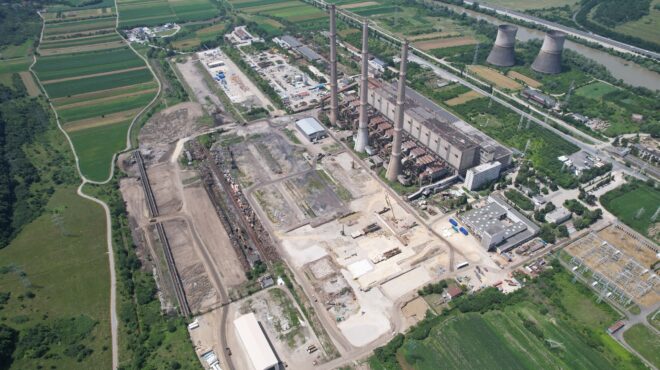 ιστορικά-υψηλά-με-το-βλέμμα-στο-2030-564044533