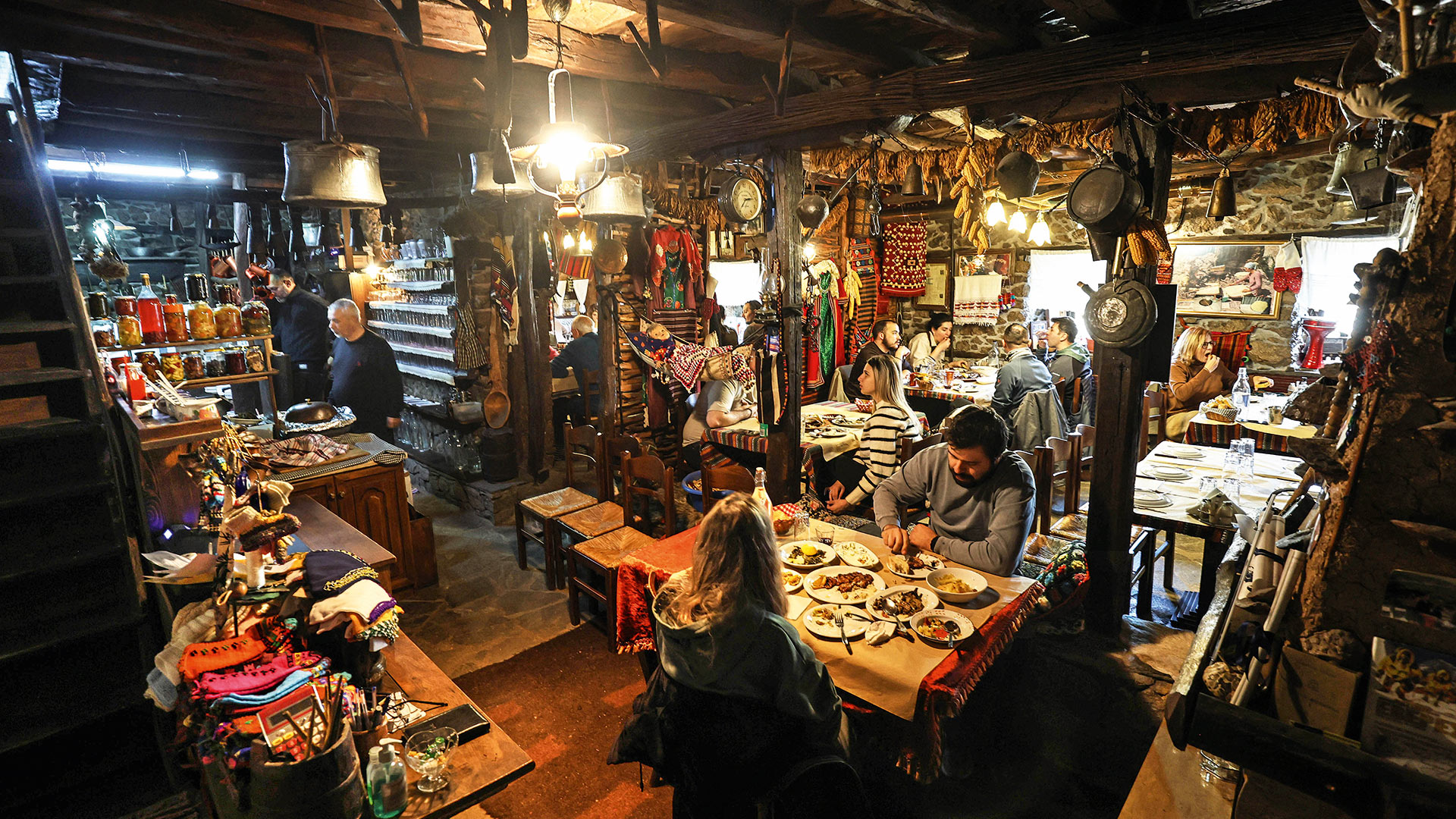 Ταξίδι στην Κοττάνη: Πομάκικη παράδοση και γεύσεις στα σύνορα-4