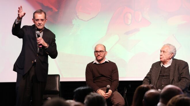 ενα-μεσημέρι-με-άκρως-σαββοπουλική-564009829