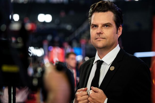 Το πλαστικό πρόσωπο της εξουσίας-2