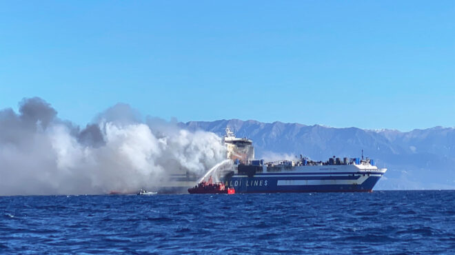 euroferry-olympia-δέχθηκε-απειλές-για-να-πει-ότι-η-φ-564037699