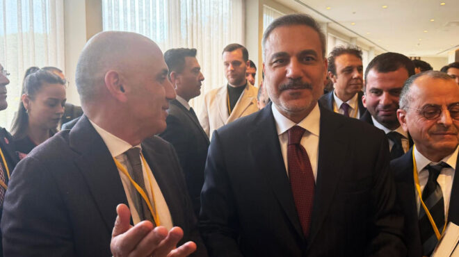 ελληνοτουρκικά-ο-φιντάν-προσκαλεί-τη-564024394