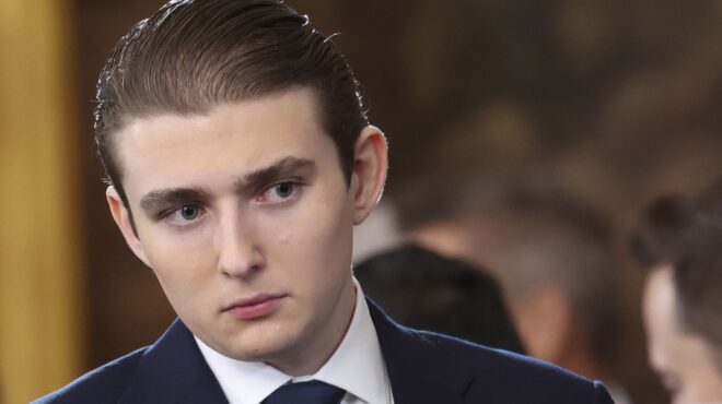 o-μπάρον-τραμπ-πιθανώς-έσωσε-τη-ζωή-γυ-564035728