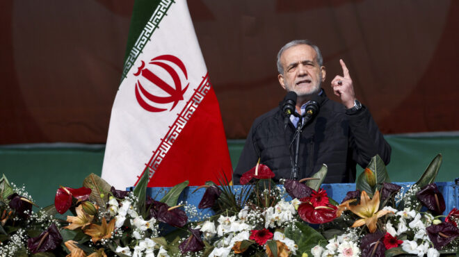 ιράν-επικοινωνία-πεζεσκιάν-με-μπιν-σα-564045697