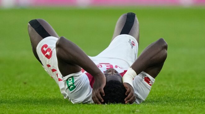 τραυματισμοί-η-μαύρη-τρύπα-του-ευρω-564006229