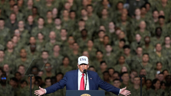 γίνεται-ελευθερία-με-ξένα-όπλα-564027862