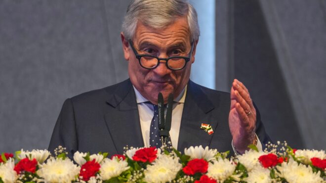 ιταλός-υπεξ-νόμιμη-η-αμερικανική-επέ-564006640