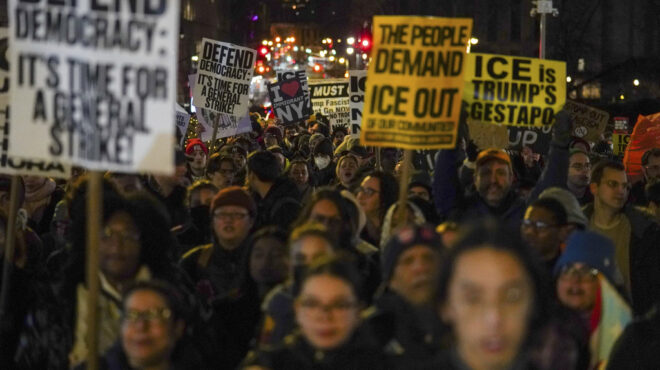 μινεάπολη-διαδηλώσεις-και-χημικά-μετ-564011479