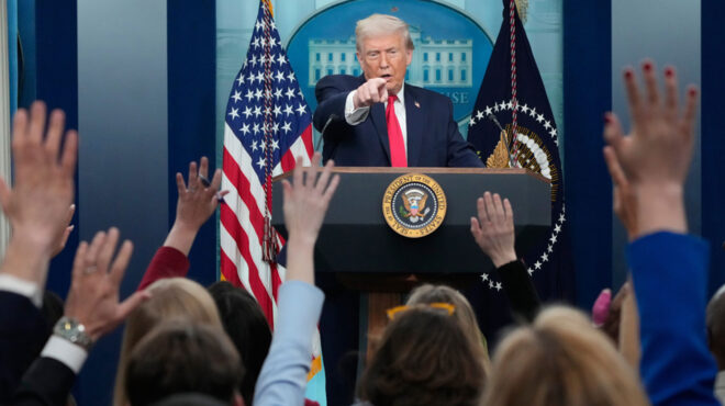 τραμπ-θα-μάθετε-πόσο-μακριά-μπορώ-να-φ-564032293