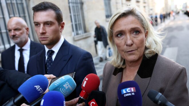 politico-διχασμός-στο-κόμμα-της-μαρίν-λεπέν-λ-564046936