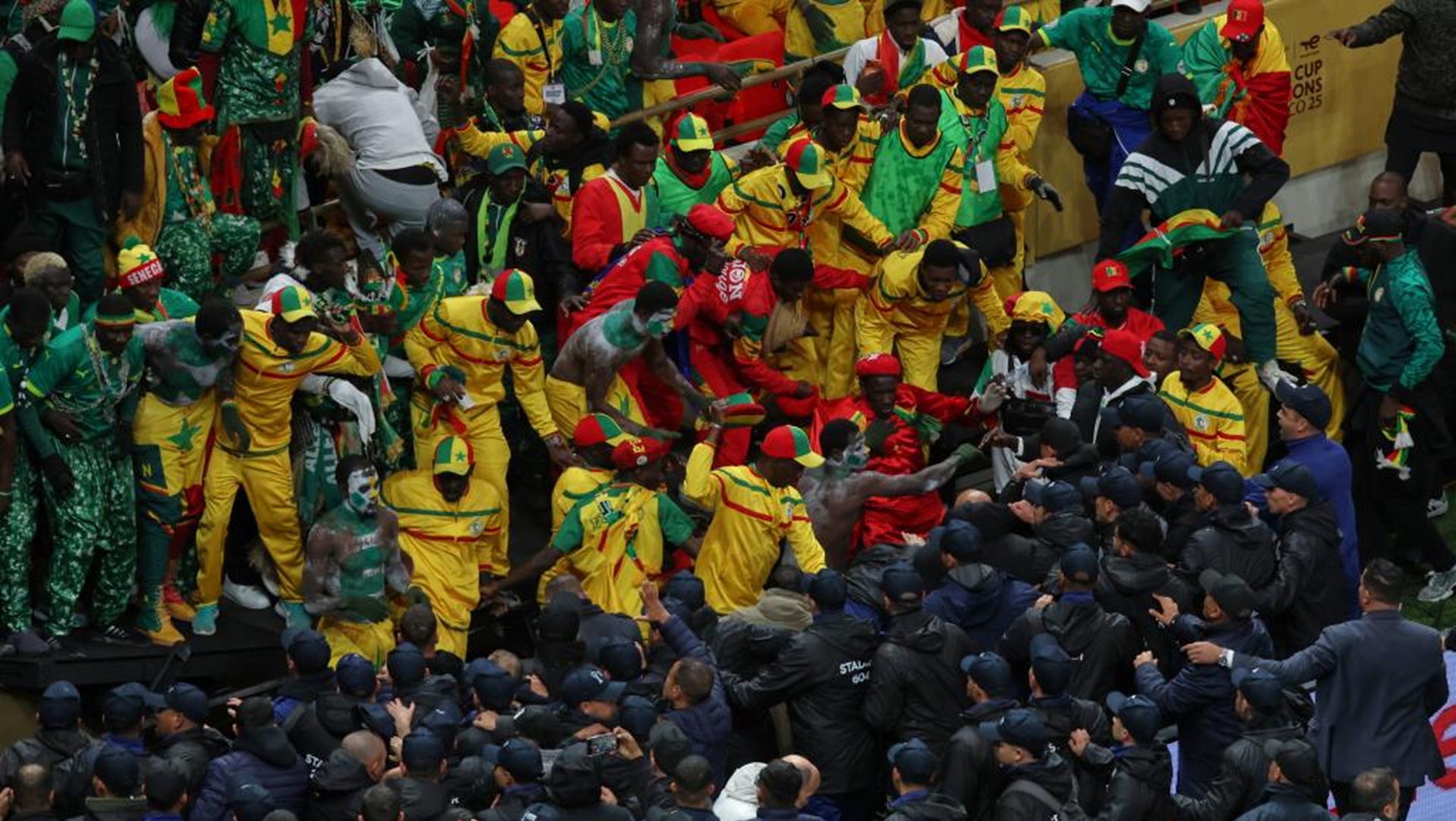 Κύπελλο Εθνών Αφρικής: Θριαμβεύτρια η Σενεγάλη σε τελικό με χολιγουντιανό σενάριο [εικόνες]-1