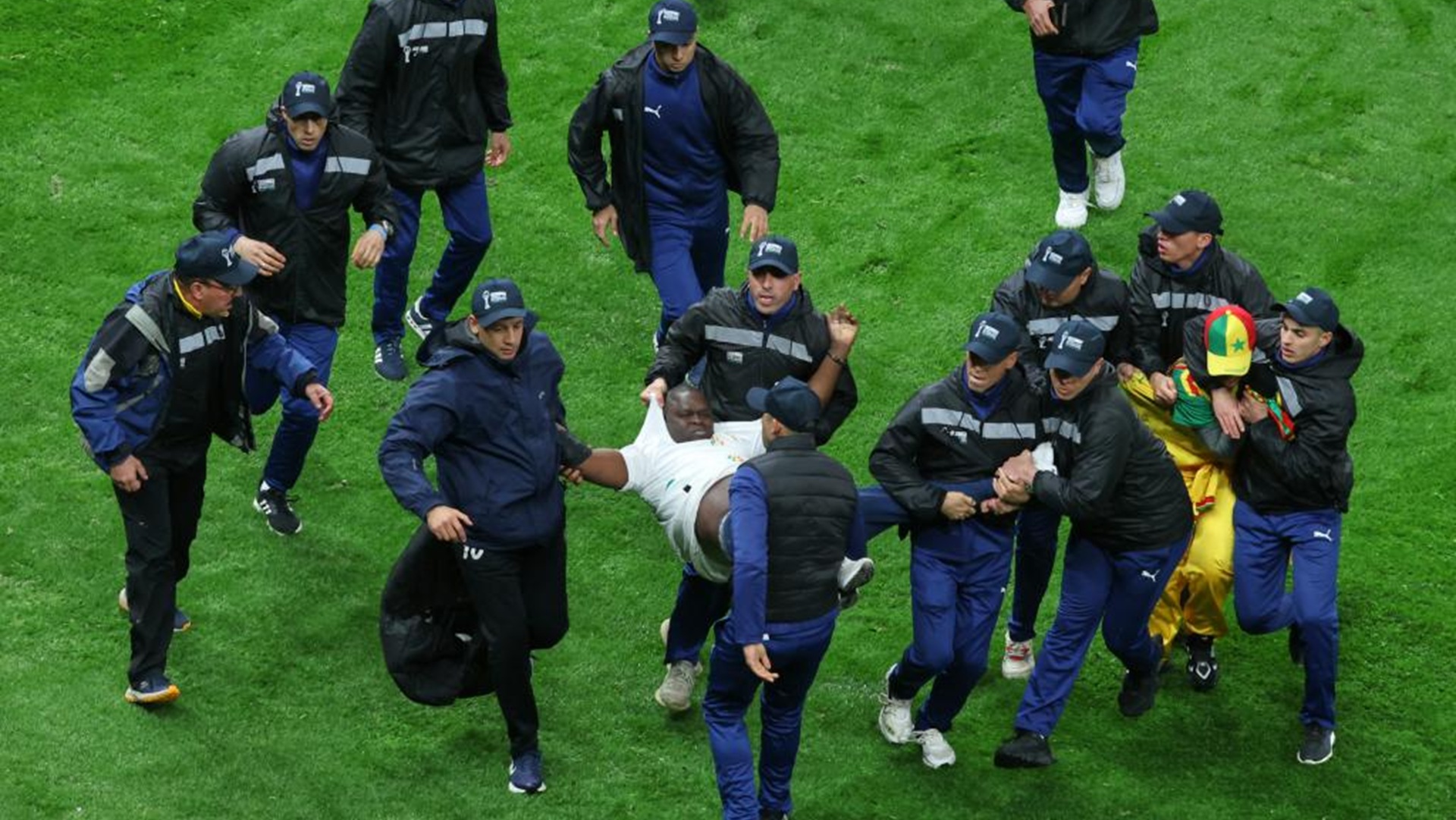 Κύπελλο Εθνών Αφρικής: Θριαμβεύτρια η Σενεγάλη σε τελικό με χολιγουντιανό σενάριο [εικόνες]-2