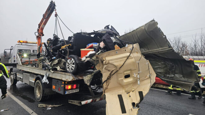 στον-δρόμο-του-θανάτου-επτά-οπαδοί-τ-564045460