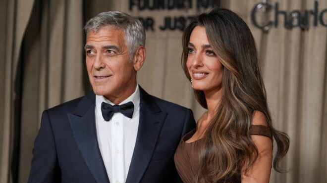 ηπα-χλεύη-τραμπ-για-το-ζεύγος-κλούνεϊ-564002278