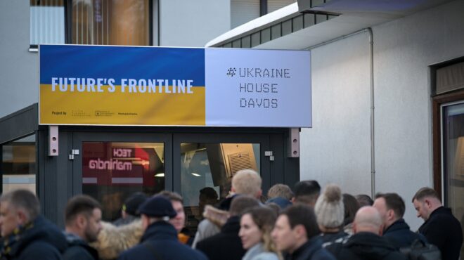 ft-η-διαμάχη-για-τη-γροιλανδία-εκτροχιά-564033007