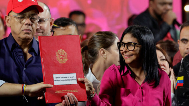 βενεζουέλα-ιδιώτες-στην-παραγωγή-πετ-564052153