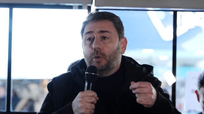 το-φάσμα-της-σπασμένης-κάλπης-564027691