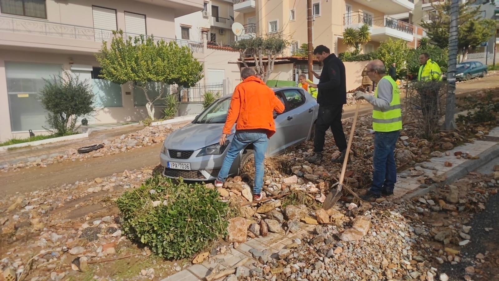 Ανω Γλυφάδα: Πώς μια ακραία βροχόπτωση εξελίχθηκε σε τραγωδία-6
