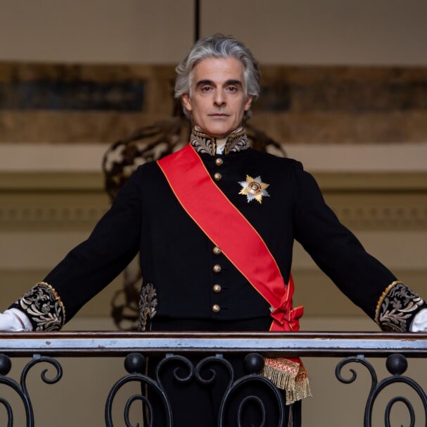 σε-ποια-αίθουσα-είναι-ο-κυβερνήτης-564010885