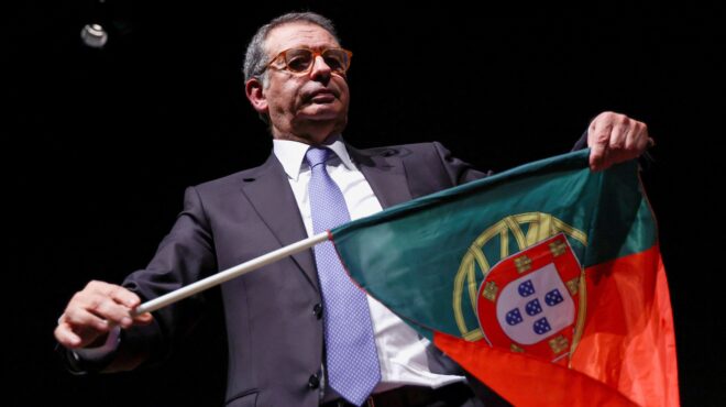 πορτογαλία-αναμέτρηση-κεντροαριστε-564028573