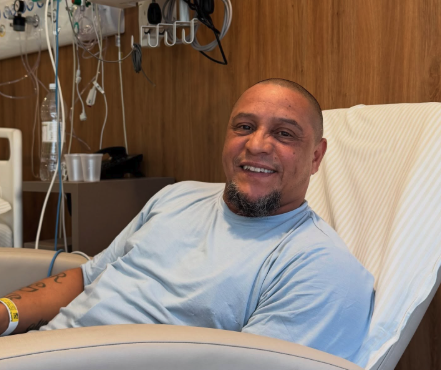 εξιτήριο-για-τον-ρομπέρτο-κάρλος-δ-564004297