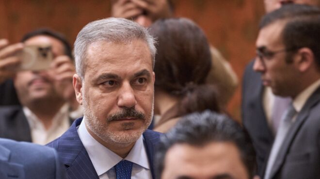 διαδηλώσεις-στο-ιράν-σχεδόν-6-000-οι-επιβ-564039676