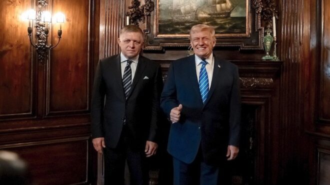 το-τετ-α-τετ-με-τον-τραμπ-που-σόκαρε-τον-564047599