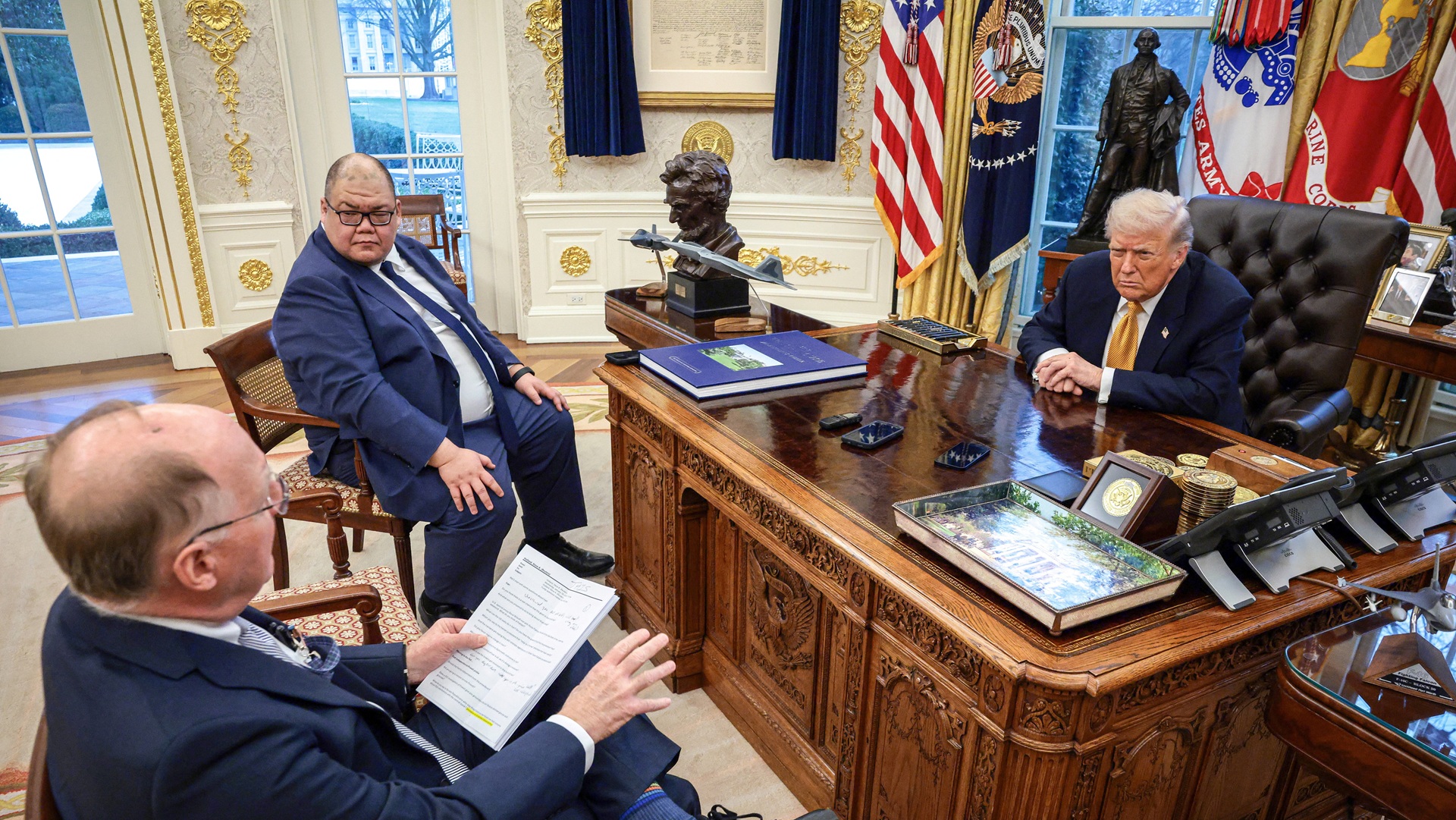 Τραμπ για Ιράν: Είτε πέσει το καθεστώς είτε όχι, θα είναι ενδιαφέρουσα περίοδος-1