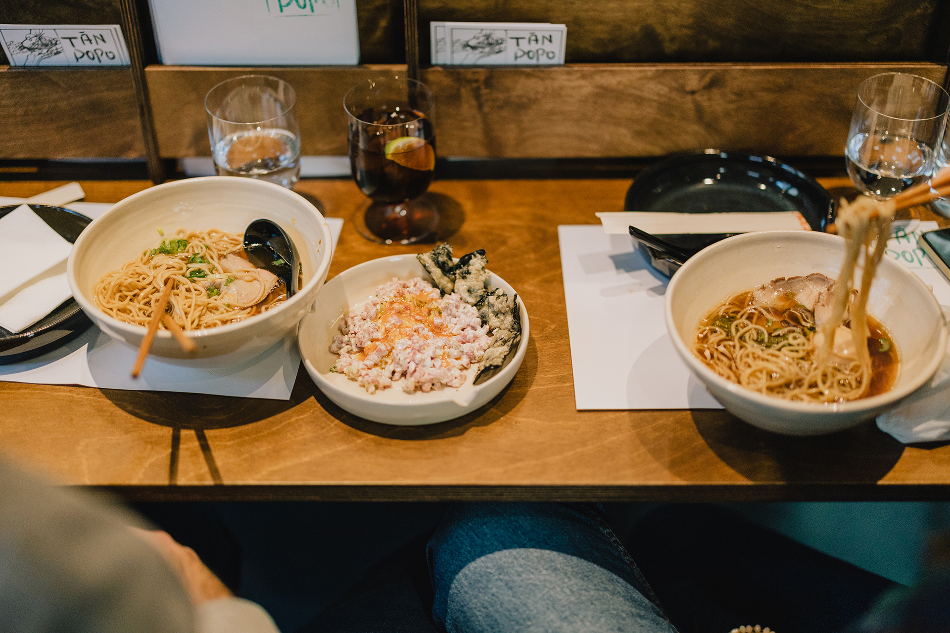 Το «Butter» δεν διαβάζεται με άδειο στομάχι: ράμεν στην Αθήνα-1