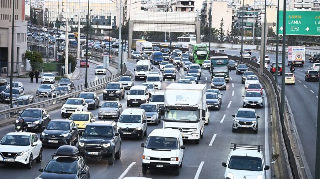 κυκλοφοριακό-ο-γόρδιος-δεσμός-του-κηφ-564048790