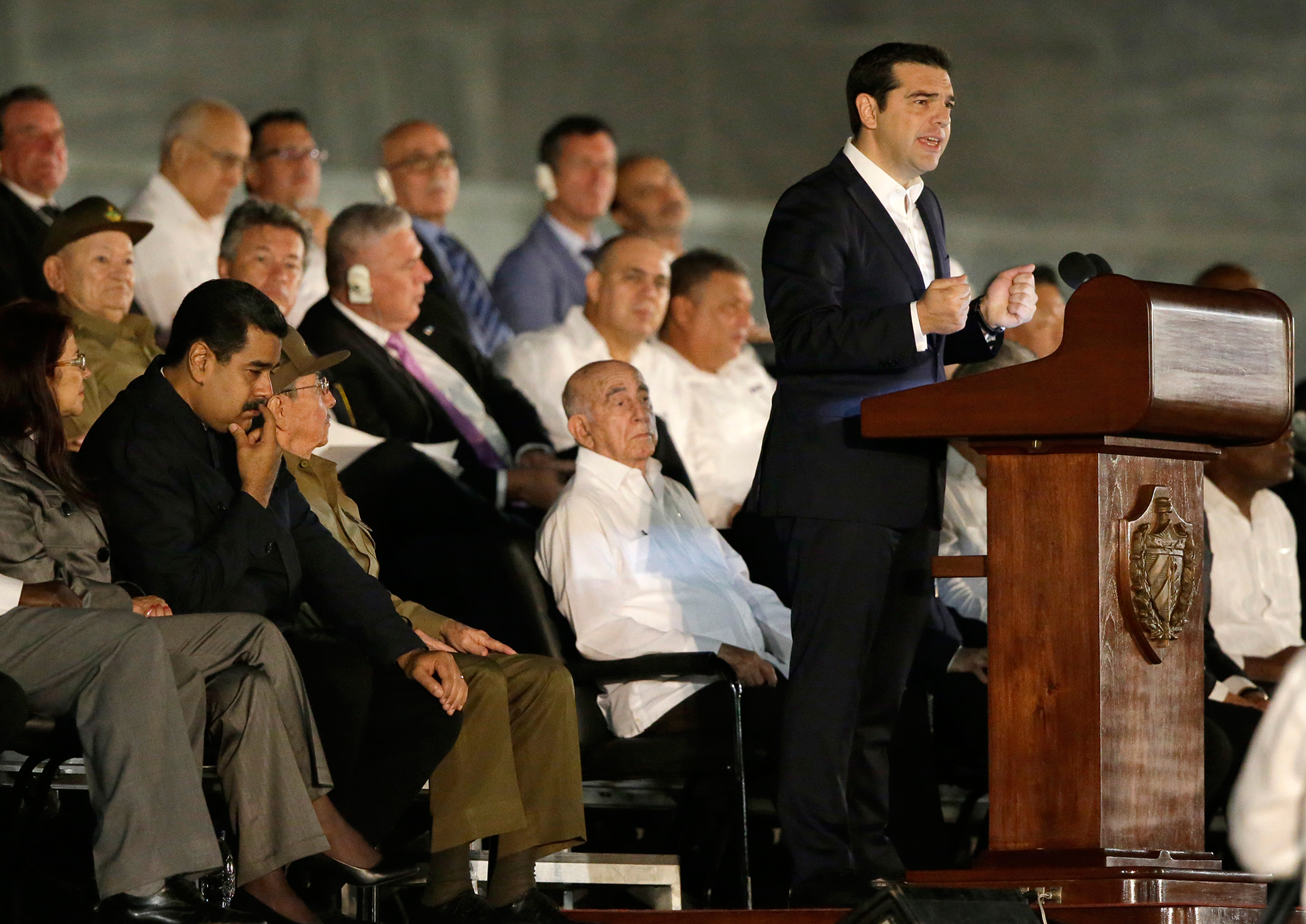 Διαβάστε στην «Καθημερινή της Κυριακής»-4